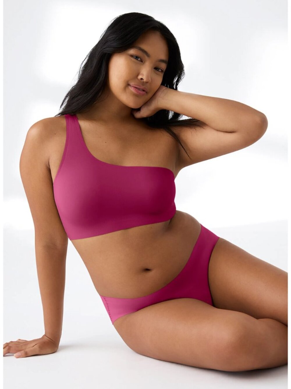 NWT True & Co True Body One-Shoulder Bra Women's M or L Sangria Wireless